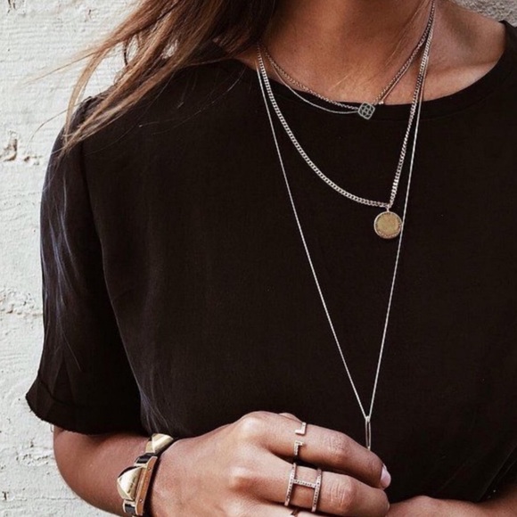 KENDRA SCOTT • Silver Decklyn & Dira Set - Picture 2 of 7